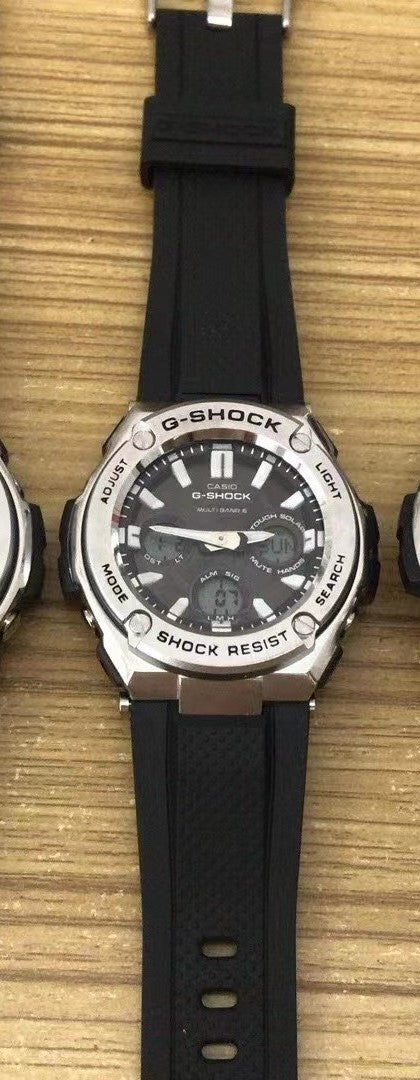 G-Shock W300 (rubber bracelet)